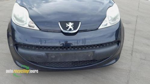 Voorbumper van een Peugeot 107 (EXZ), Auto-onderdelen, Carrosserie, Bumper, Peugeot, Gebruikt, 3 maanden garantie