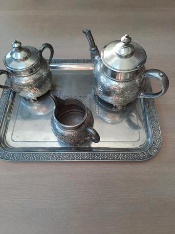 zilveren koffieset beschikbaar voor biedingen