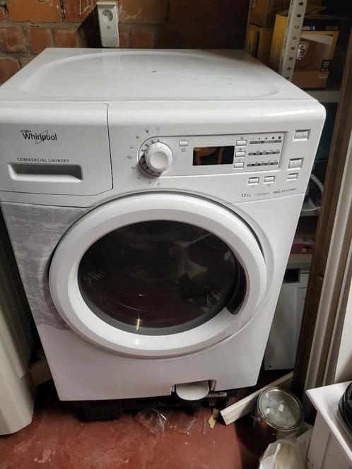 Whirlpool wasmachine van 12 kg - te repareren - ideaal voor, Elektronische apparatuur, Wasmachines, Gebruikt, Voorlader, 10 kg of meer