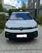 Vw tiguan 2.0 diesel pack R-line edition black Night, Auto's, Automaat, Wit, Diesel, 5 deurs