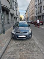 Hyundai i20 grijs, Auto's, Hyundai, Euro 5, Stof, Zwart, Emergency brake assist
