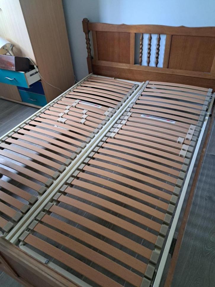 sommier 140/200, Huis en Inrichting, Slaapkamer | Matrassen en Bedbodems, Gebruikt, Bedbodem, 140 cm, 200 cm, Tweepersoons, Ophalen