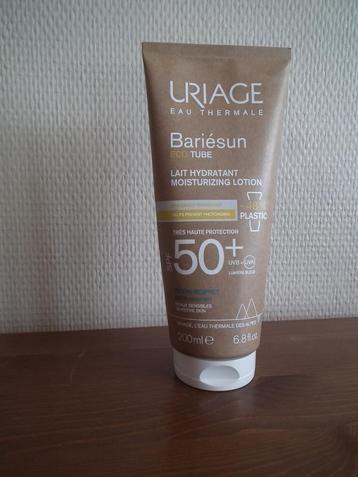 Uriage lait hydratant très haute protection SPF 50+ (200 ml) beschikbaar voor biedingen