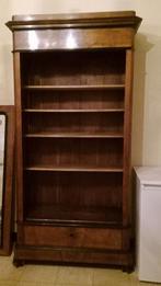 Garde-robe acajou, Enlèvement