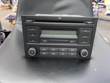 VW POLO 9N3 autoradio beschikbaar voor biedingen