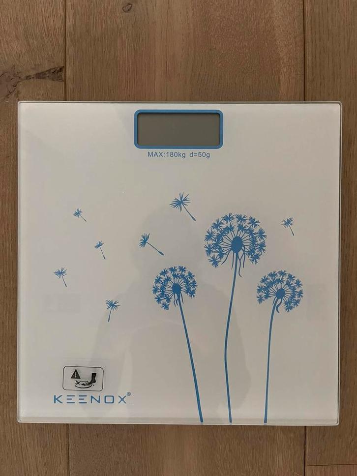 Digiatle weegschaal - Doucherekje + WC-papierhouder + badmat, Maison & Meubles, Salle de bain | Linge de bain & Accessoires, Utilisé