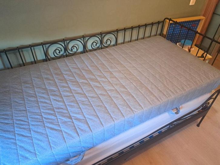 1 persoons matras als nieuw, Huis en Inrichting, Slaapkamer | Slaapbanken, Zo goed als nieuw, Ophalen