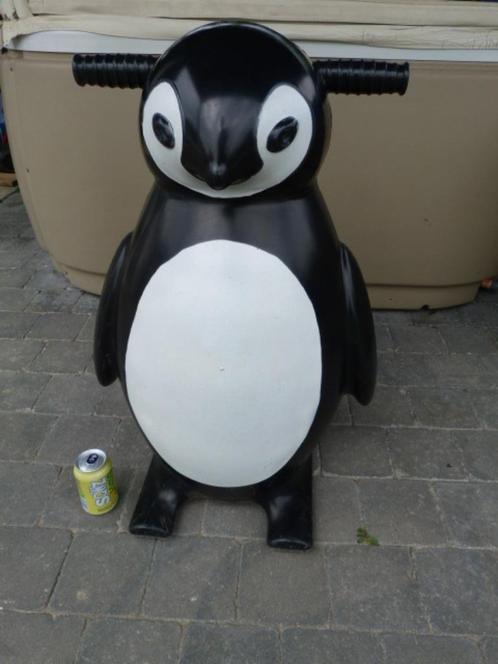 Reuze (80cm hoog) pinguin - origneel decoratie item !, Tuin en Terras, Tuinbeelden, Gebruikt, Kunststof, Ophalen