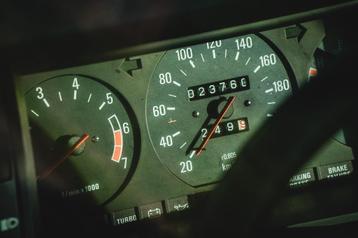 Unieke Volvo 244 Turbo Flatnose 1982 met 24.000km ! beschikbaar voor biedingen