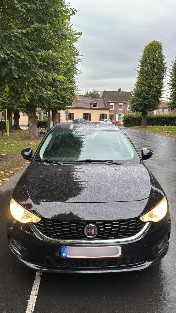 Fiat Tipo Sedan, Auto's, Fiat, Particulier, Tipo, ABS, Achteruitrijcamera, Adaptieve lichten, Airbags, Airconditioning, Alarm