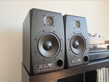 Adam S2X studio monitors  beschikbaar voor biedingen