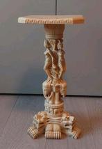 Statue standard en faux ivoire sculpté du milieu du siècle 5, Enlèvement