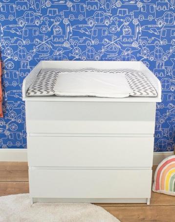Wisselopzetstuk commode voor op een Malm Ikea ladekast beschikbaar voor biedingen