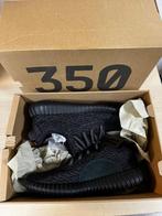 Adidas Yeezy Boost 350 Pirate Black - Maat 40 2/3 Nieuw, Zwart, Nieuw, Ophalen of Verzenden, Sneakers