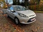 Ford Fiesta 1.25 Reeds Blanco gekeurd + trekhaak, Auto's, Voorwielaandrijving, Euro 5, Stof, 5 deurs