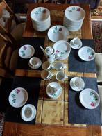 CMIELOW 89-delig eet een koffieservies, Antiquités & Art, Enlèvement