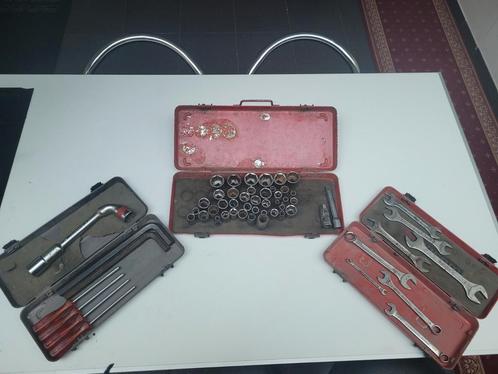 FACOM doppenset plus sleutels., Doe-het-zelf en Bouw, Gereedschap | Handgereedschap, Gebruikt, Ophalen