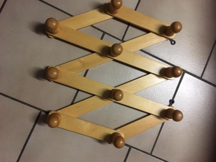 Portemantaeau en bois extensible de couleur bois clair, Huis en Inrichting, Woonaccessoires | Kapstokken, Nieuw, Wandkapstok, Hout