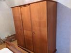 Vintage kleerkast in massief, Huis en Inrichting, Slaapkamer | Complete slaapkamers, Ophalen, Gebruikt