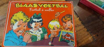 oud spel   Blaasvoetbal beschikbaar voor biedingen