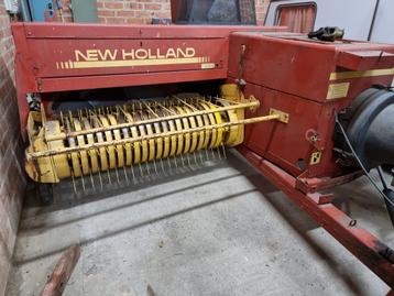 New Holland 570 klein balen pers beschikbaar voor biedingen