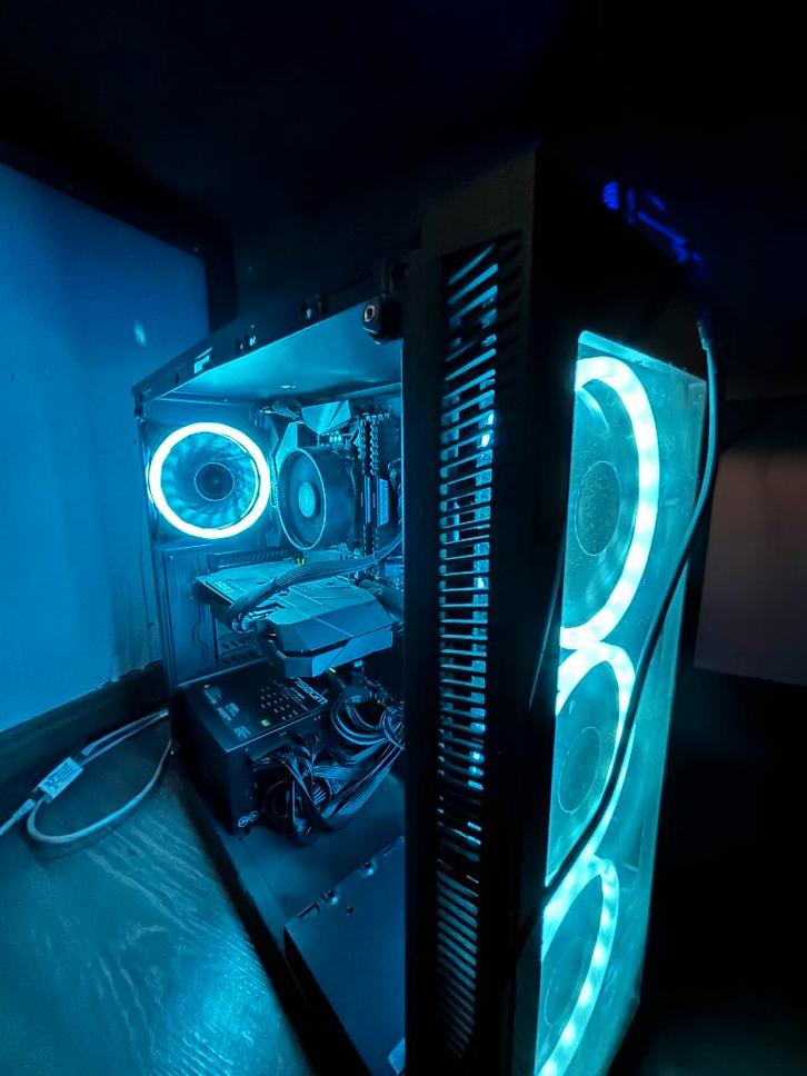 Gaming l PC, Computers en Software, Desktop Pc's, Zo goed als nieuw, 4 Ghz of meer, SSD, 16 GB, Gaming, Ophalen