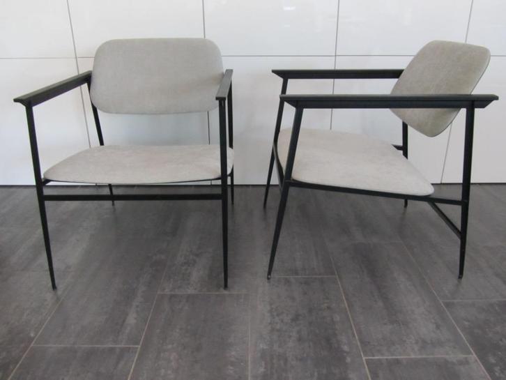 Ethnicraft DC lounge chair - topdesign en zitcomfort !, Huis en Inrichting, Fauteuils, Gebruikt, Hout, Metaal, Stof, Ophalen