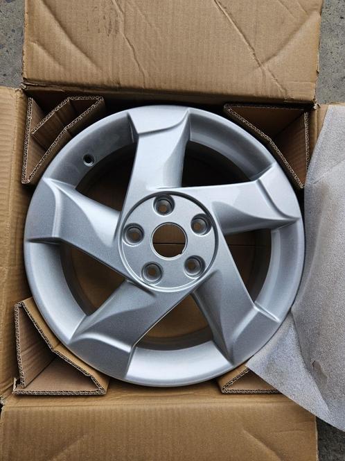 Dacia Duster Velg – 16 inch (Origineel) – Nieuw, Auto diversen, Overige Auto diversen, Ophalen