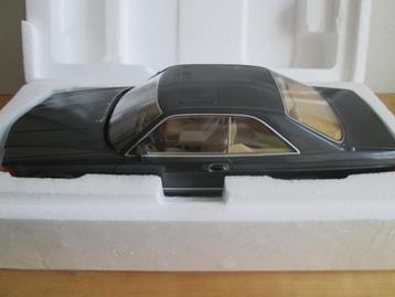 KK Scale 1980 Mercedes 560 SEC graum.innen beige 1:18 beschikbaar voor biedingen