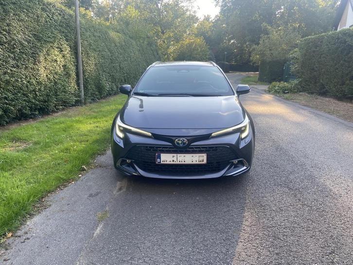 Toyota Corolla TS - Premium - full option, Auto's, Toyota, Particulier, Corolla, Hybride Elektrisch/Benzine, Euro 6, Break, 5 deurs