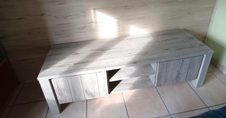 Meuble TV avec 2 portes,  effet chêne blanchi, Maison & Meubles, Mobilier complet, Enlèvement