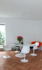 Tulipe in outdoors eero saarinen tafels céramique stoelen, Antiek en Kunst, Ophalen of Verzenden