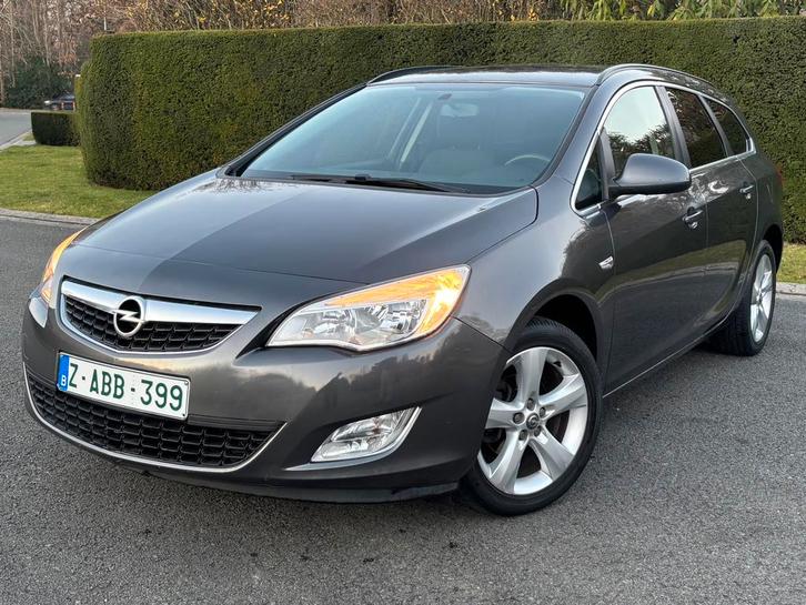 Opel Astra Break 1.4i Enjoy benzine | 12 Maanden Garantie, Autos, Opel, Particulier, Astra, ABS, Airbags, Air conditionné, Bluetooth