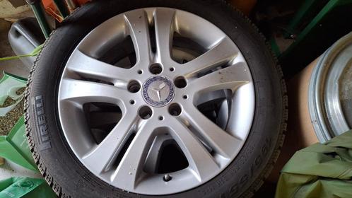 Velgen Mercedes B-klasse W245 (met all-season banden), Auto-onderdelen, Banden en Velgen, Banden en Velgen, All Season, 16 inch