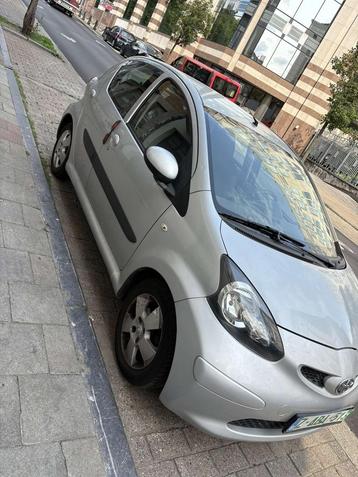 TOYOTA AYGO 1.0 PRETE A ETRE IMMATRICULÉ, Bluetooth, Achat, Entreprise, 5 portes