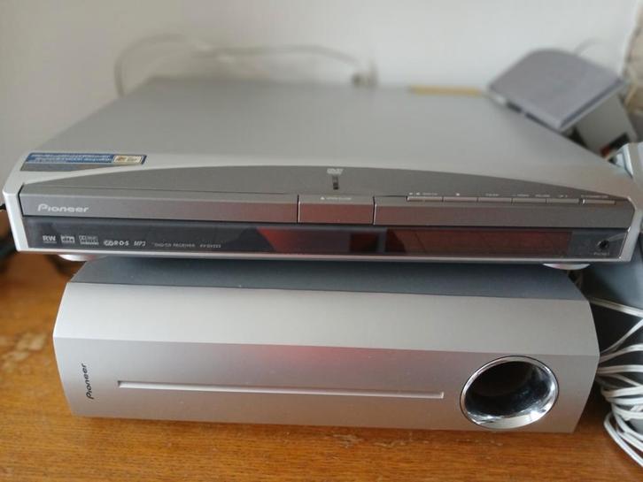 DVD SPELER PIONEER 5 BOXEN, Audio, Tv en Foto, DVD spelers, Pioneer, Ophalen