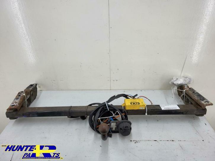 Trekhaak vast Volvo V70 II ('05-'08) 30682096, Auto-onderdelen, Overige Auto-onderdelen, Volvo, Gebruikt, Ophalen of Verzenden