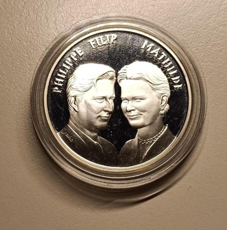 Zilveren munt huwelijk Filip - Mathilde 1999, Postzegels en Munten, Munten | België, Setje, Zilver, Zilver, Ophalen