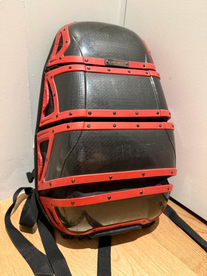 Unieke Samsonite designer rugzak in carbon fiber, Handtassen en Accessoires, Tassen | Rugtassen, Gebruikt, Ophalen