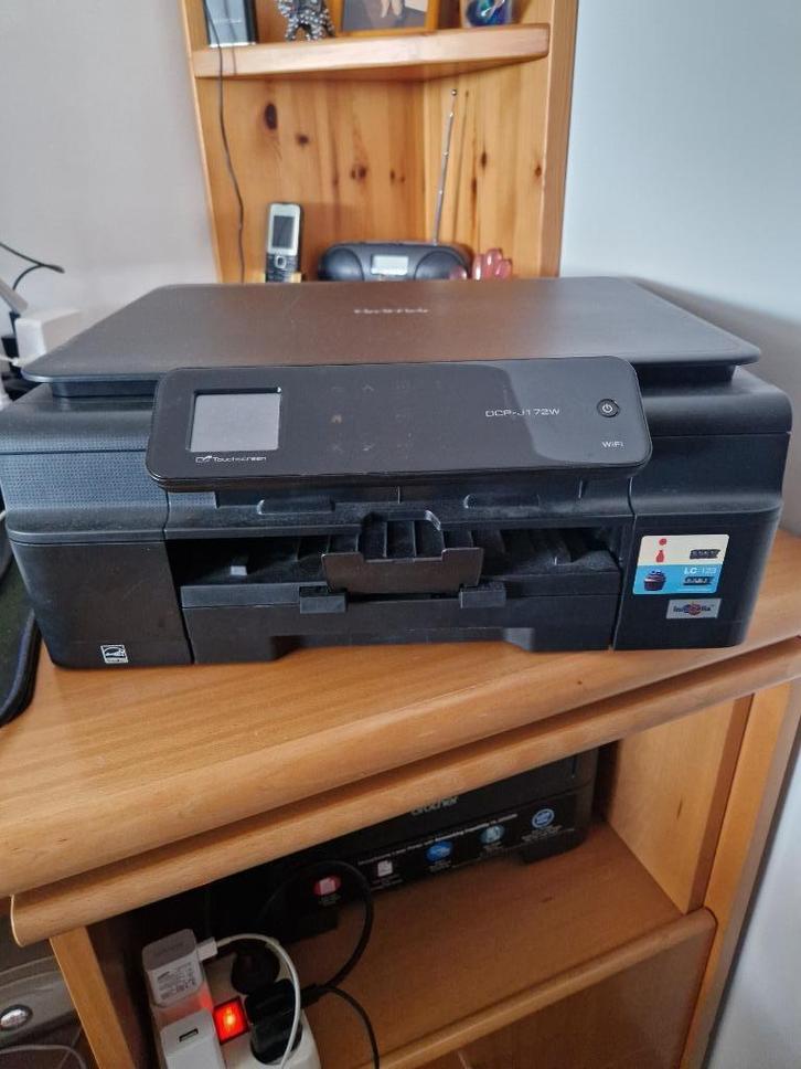 Brother All-in-One Colour Printer + Veel extra inktpatronen, Computers en Software, Printers, Zo goed als nieuw, All-in-one, Inkjetprinter