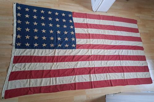 Grote Amerikaanse vlag 48 sterren voor op het kamp - ORIGINA, Verzamelen, Militaria | Tweede Wereldoorlog, Vlag of Vaandel, Ophalen of Verzenden