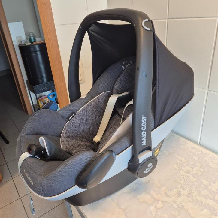 Maxi cosi Pebble Pro, Kinderen en Baby's, Autostoeltjes, Zo goed als nieuw, Maxi-Cosi, 0 t/m 13 kg, Isofix, Zijbescherming, Ophalen