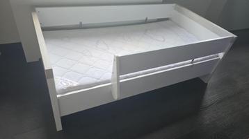 babybed+ juniorbed combi van €509 voor slechts €200, Enlèvement, Comme neuf, Lit