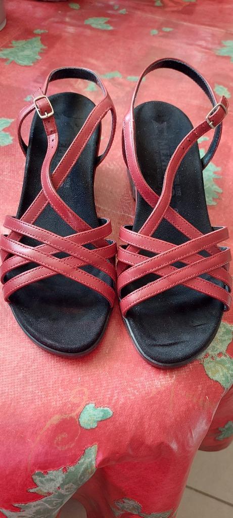 Schoenen dames, Kleding | Dames, Schoenen, Nieuw, Schoenen met hoge hakken, Rood, Ophalen of Verzenden