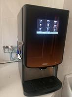 Koffieautomaat met vaste wateraansluiting, Ophalen, Zo goed als nieuw