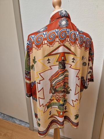 Prachtige vintage blouse beschikbaar voor biedingen