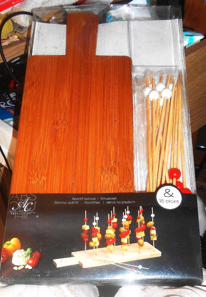 Prachtige aperitiefset, Huis en Inrichting, Woonaccessoires | Dienbladen, Nieuw, Hout, Rechthoekig, Ophalen of Verzenden