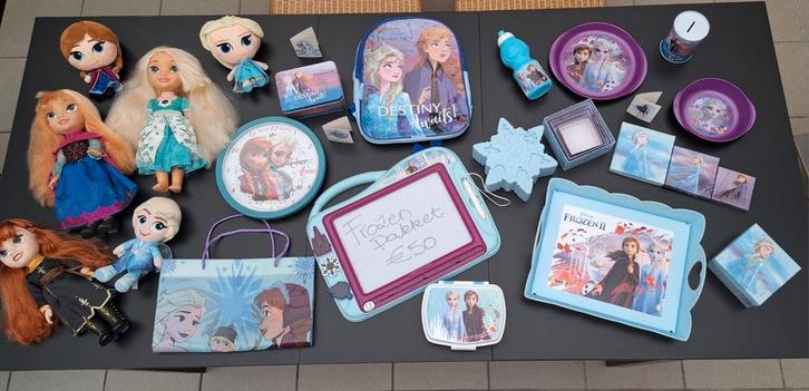 XXL paklet Disney Frozen, Kinderen en Baby's, Speelgoed | Poppen, Zo goed als nieuw, Ophalen