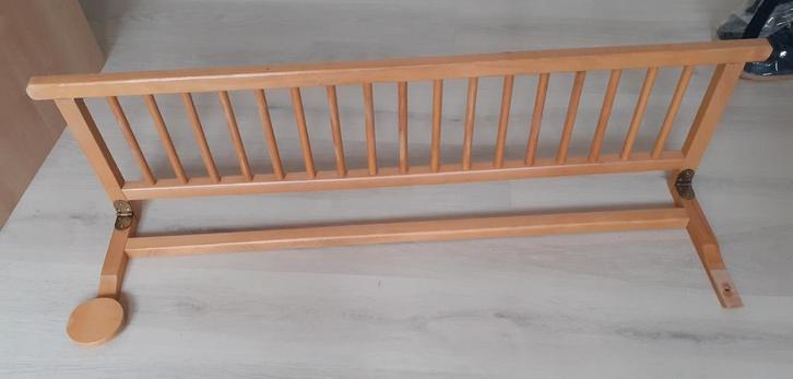Houten bedhekje, Kinderen en Baby's, Kinderkamer | Bedden, Gebruikt, Minder dan 140 cm, Matras, Ophalen