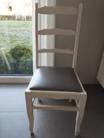 6 massief houten stoelen met lederen zitting, Huis en Inrichting, Ophalen, Gebruikt, Wit, Hout